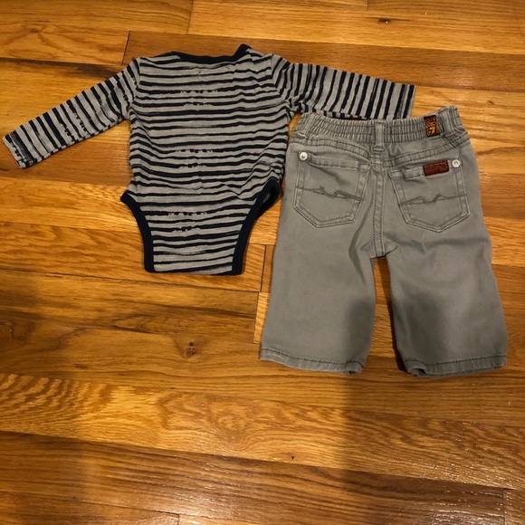 7 for All Mankind Infant Outfit - Picture 2 of 3